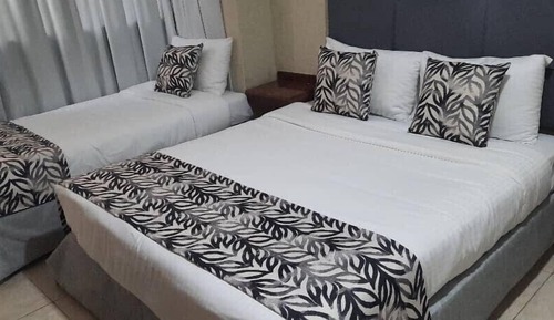 Basic Triple Room