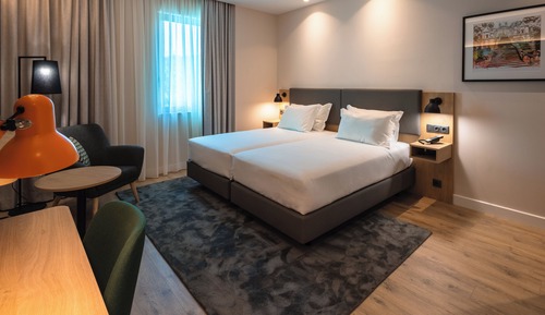 Premium Room