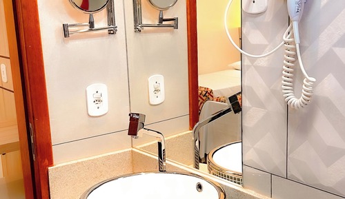 Deluxe Suite, Multiple Beds, Balcony, City View