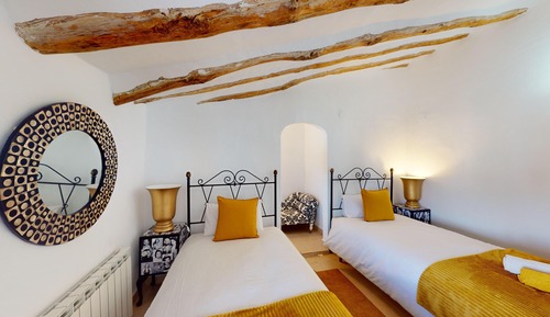 Comfort Twin Room
