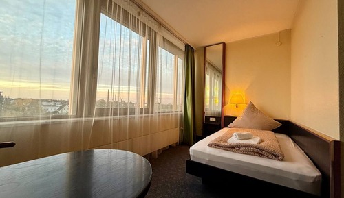 Comfort Single Room
