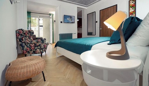 Superior Apartment, City View