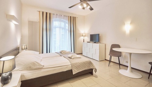 Economy Studio Suite, 1 Queen Bed with Sofa bed