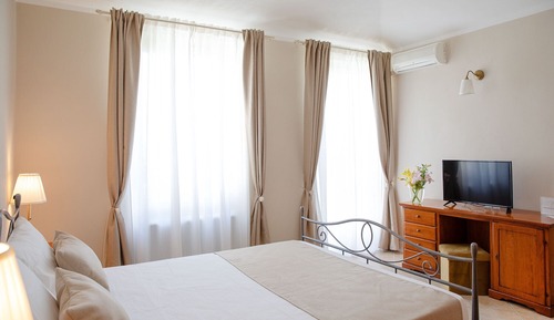 Comfort Double Room, Balcony, Garden View