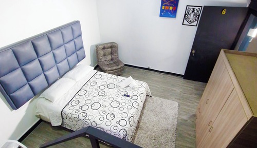 Comfort Suite, City View