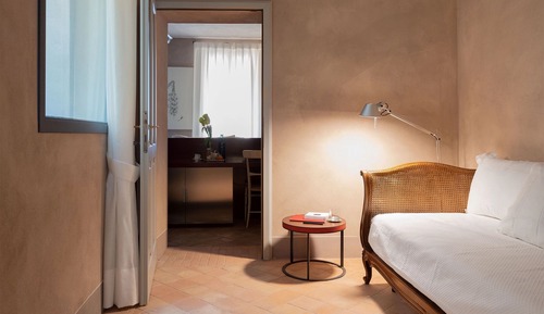 Executive Suite, Private Bathroom (Junior Suite)