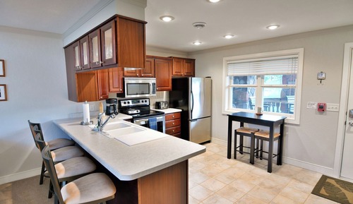 Condo, Multiple Beds, Fireplace, Golf View (Unit 207 2 BDRM/ 2 BA)