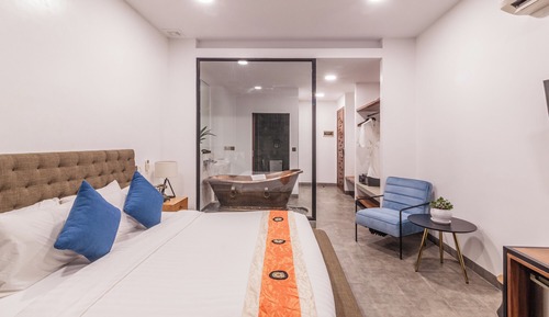 Superior Double Room, Balcony, Garden View