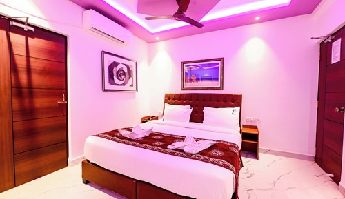 Superior Room, Balcony, Garden View