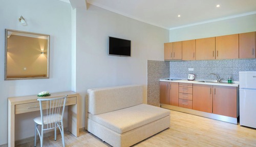 Classic Double Room, Partial Sea View