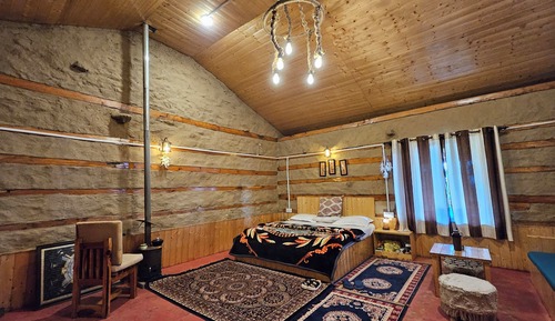 Comfort Single Room, 1 Double Bed, Balcony, Mountain View