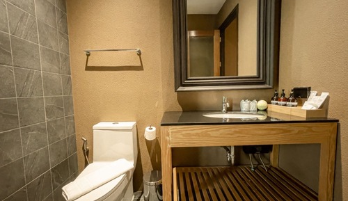 Deluxe Double Room, Non Smoking, Pool View