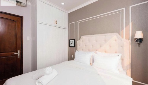 Gallery Apartment, 1 Bedroom, Patio, City View