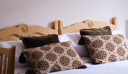 Superior Room, Mountain View