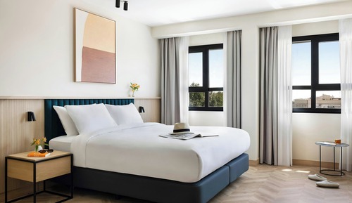 Studio, 1 King Bed
