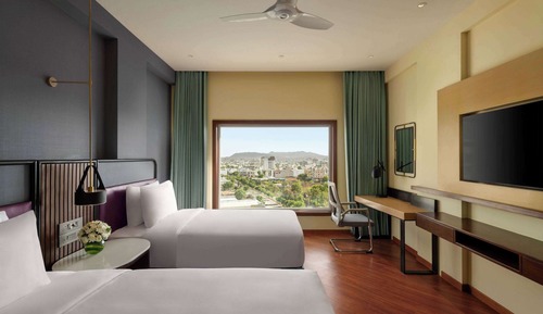 Superior Room 1 Twin Bed