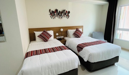 Deluxe Twin Room, Balcony, City View