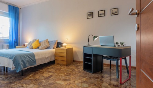 Apartment, Balcony