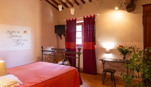 Classic Double Room, Garden View