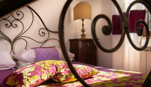 Basic Double Room, Garden View