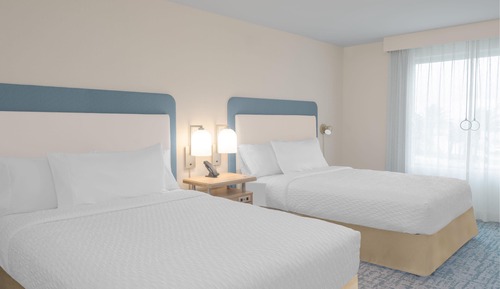 Suite, 2 Queen Beds, Accessible (Hearing)
