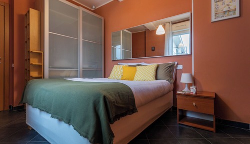 Apartment, Balcony