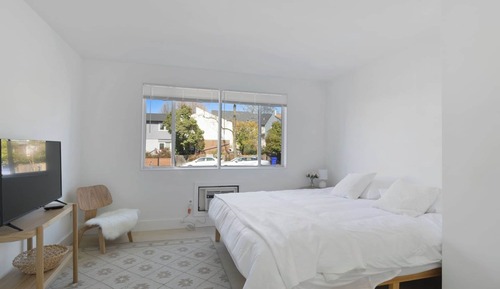 Signature Condo, 3 Bedrooms