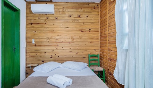 Basic Cabin