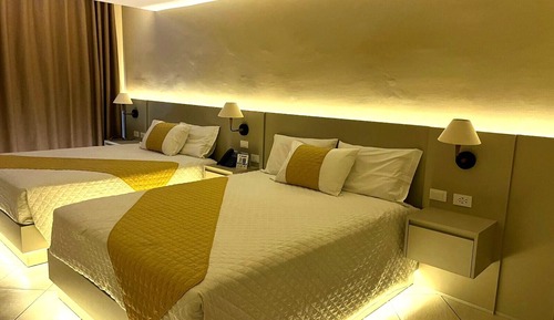 Elite Room