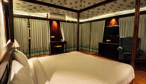 Luxury Tent, Lanai, Resort View