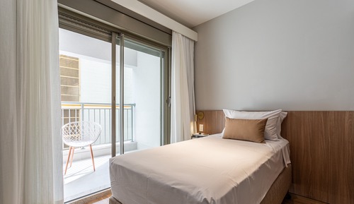 Premier Apartment