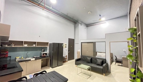 Elite Condo, Balcony, Courtyard View