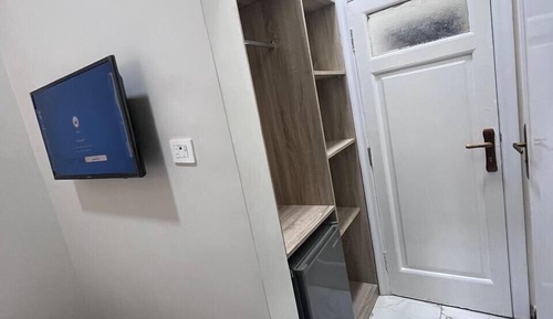 Economy Room, Private Bathroom