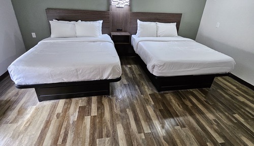 Standard Room, 2 Queen Beds, Non Smoking