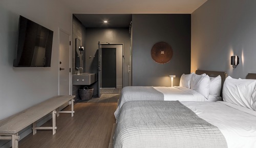Deluxe Room, 2 Queen Beds, Resort View