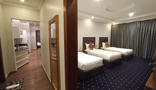 Apartment three bed rooms -6 Beds