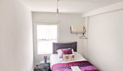 Room 4