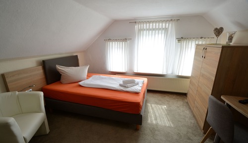 Standard Single Room