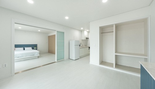 Basic Room, 1 Bedroom (two room C)