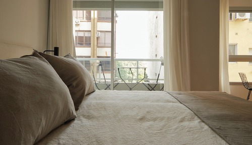 Apartment (504)