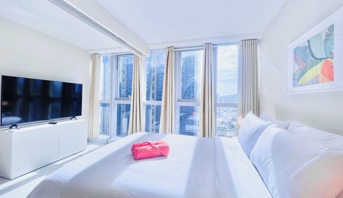 City Apartment, City View