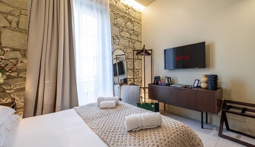 Superior Double Room, City View