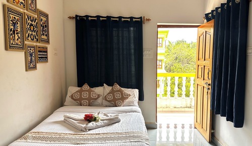 Deluxe Apartment, Garden View