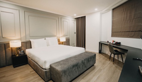 Executive Double Room, City View