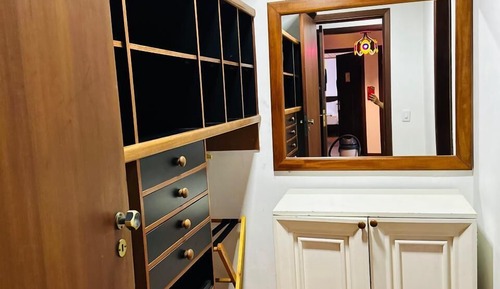 Traditional Suite