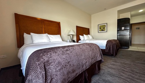 Standard Room, 2 Queen Beds, Accessible, Non Smoking