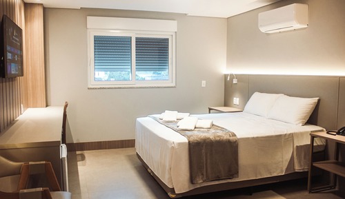 Deluxe Double Room, City View
