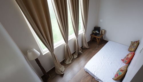 Super Deluxe Mountain View with Balcony