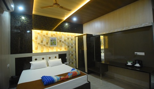Deluxe Room, City View