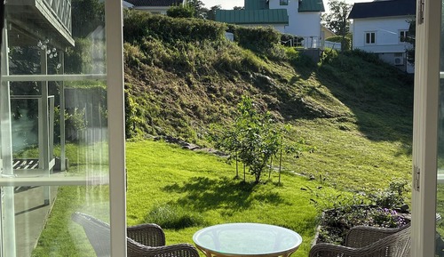 Deluxe Cabin, Canal View